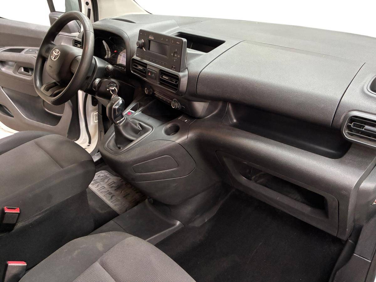 toyota-proace-2021-diesel-1499cc