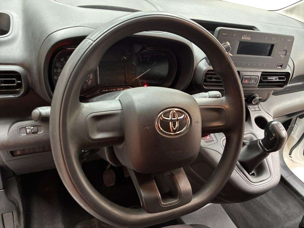 toyota-proace-2021-diesel-1499cc
