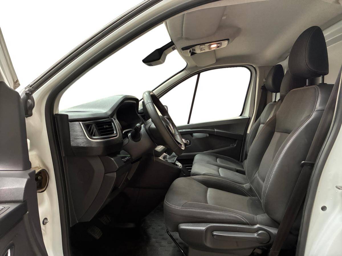 renault-trafic-2022-diesel-1997cc