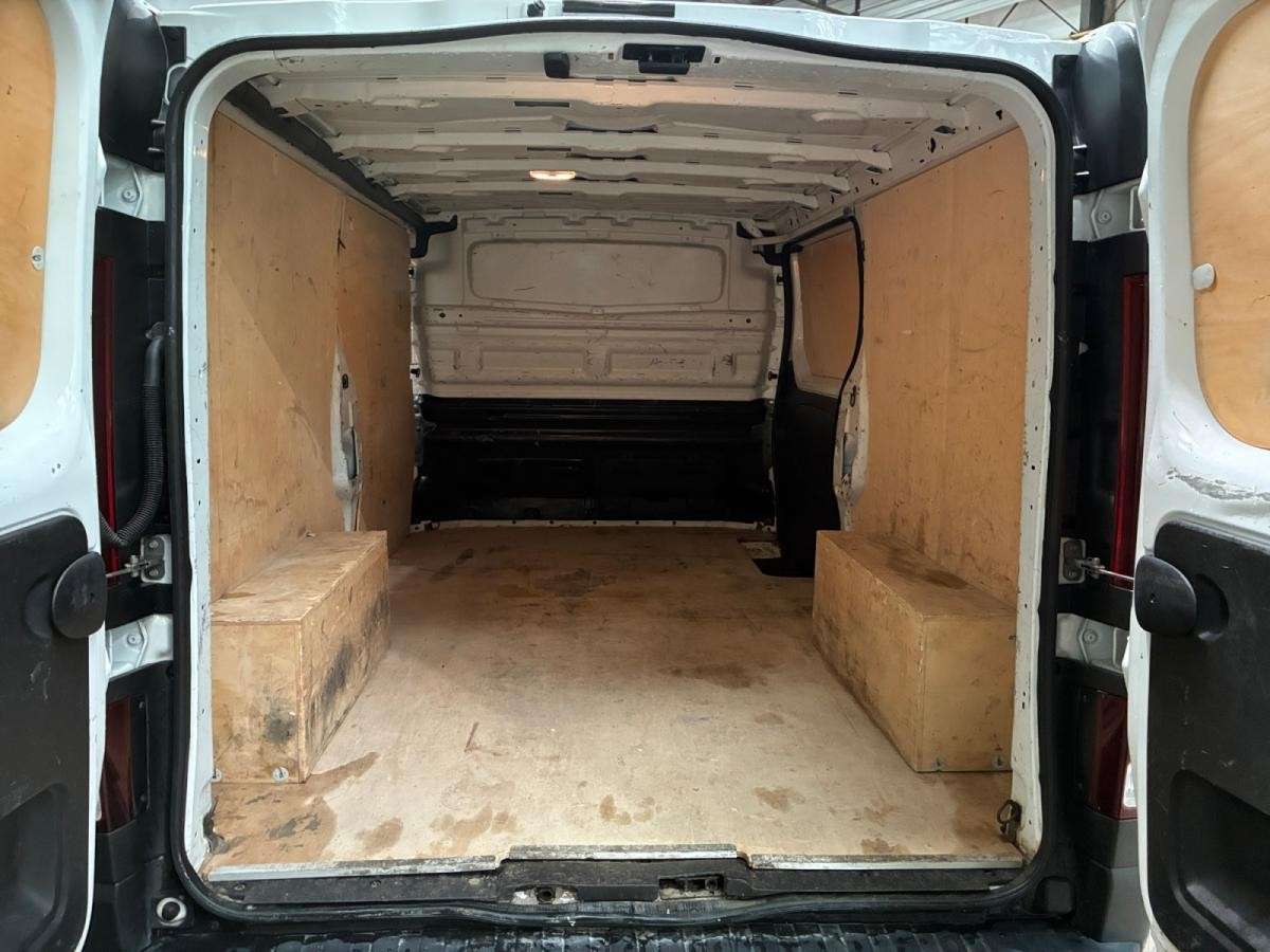 renault-trafic-2022-diesel-1997cc