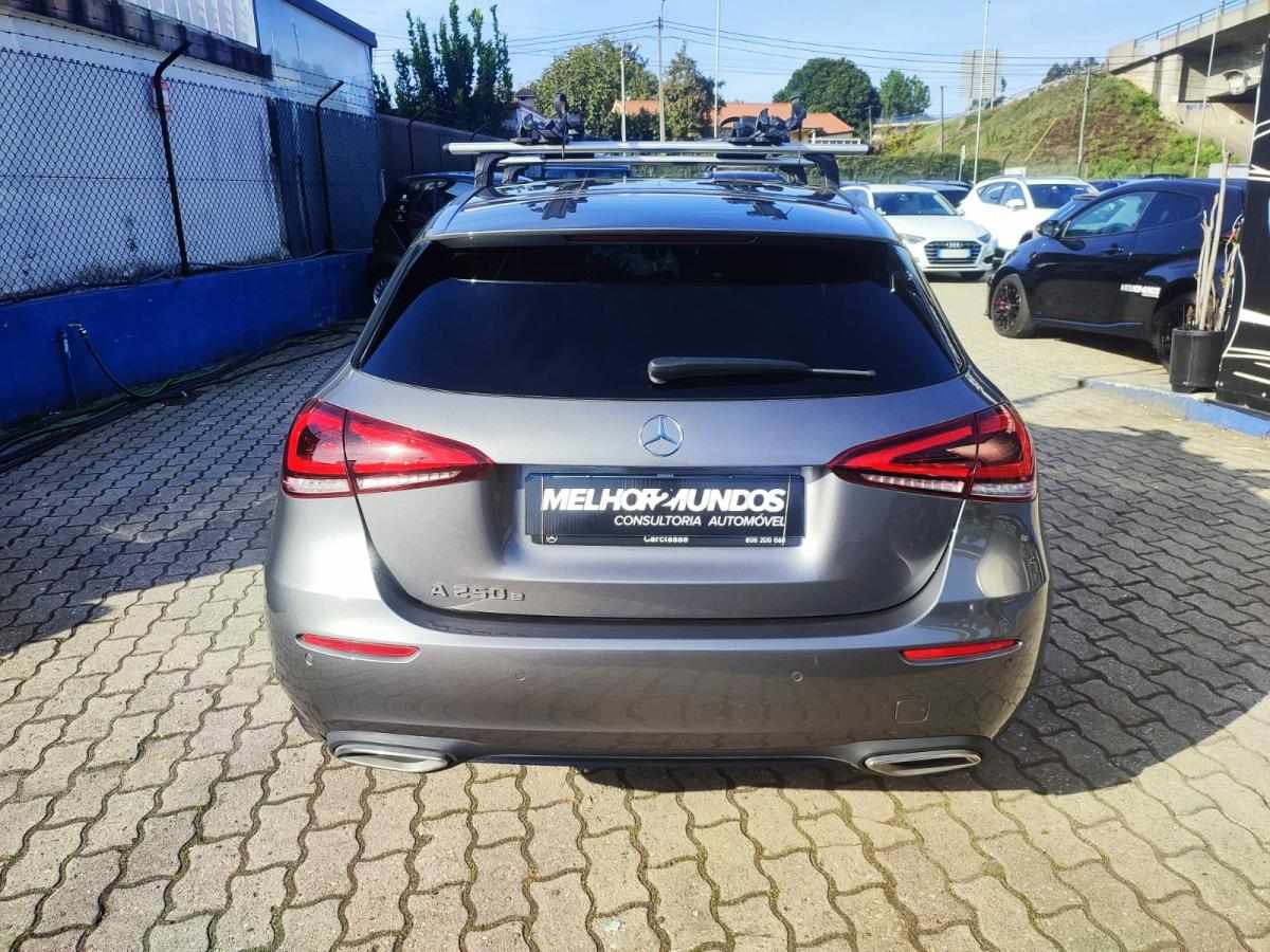mercedes-benz-classe-a-2021-hibrido-a-gasolina-1332cc