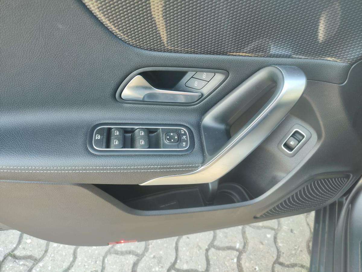 mercedes-benz-classe-a-2021-hibrido-a-gasolina-1332cc
