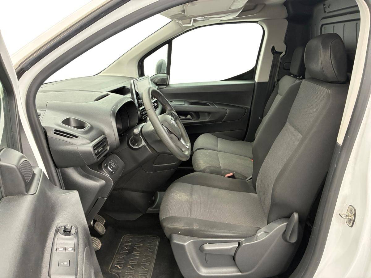 opel-combo-2022-diesel-1499cc