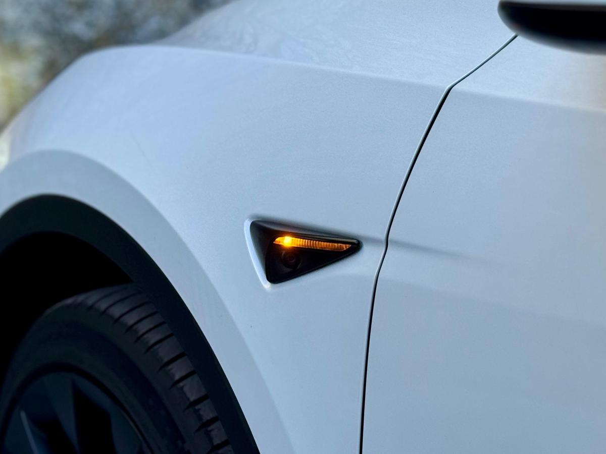 tesla-model-y-2023-eletrico-500cc