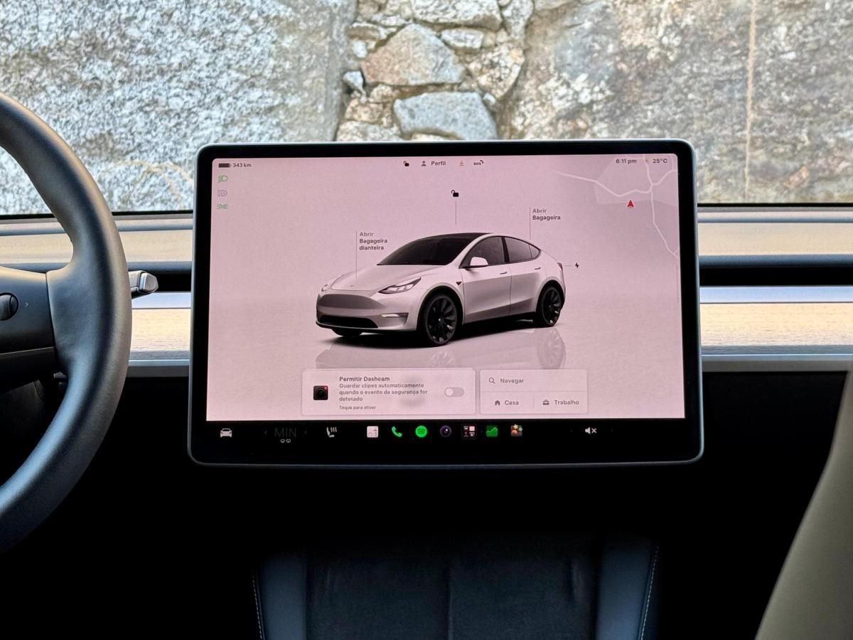 tesla-model-y-2023-eletrico-500cc