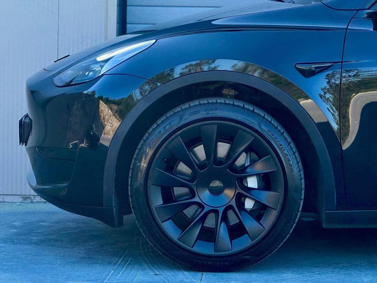 tesla-model-y-2023-eletrico-0cc