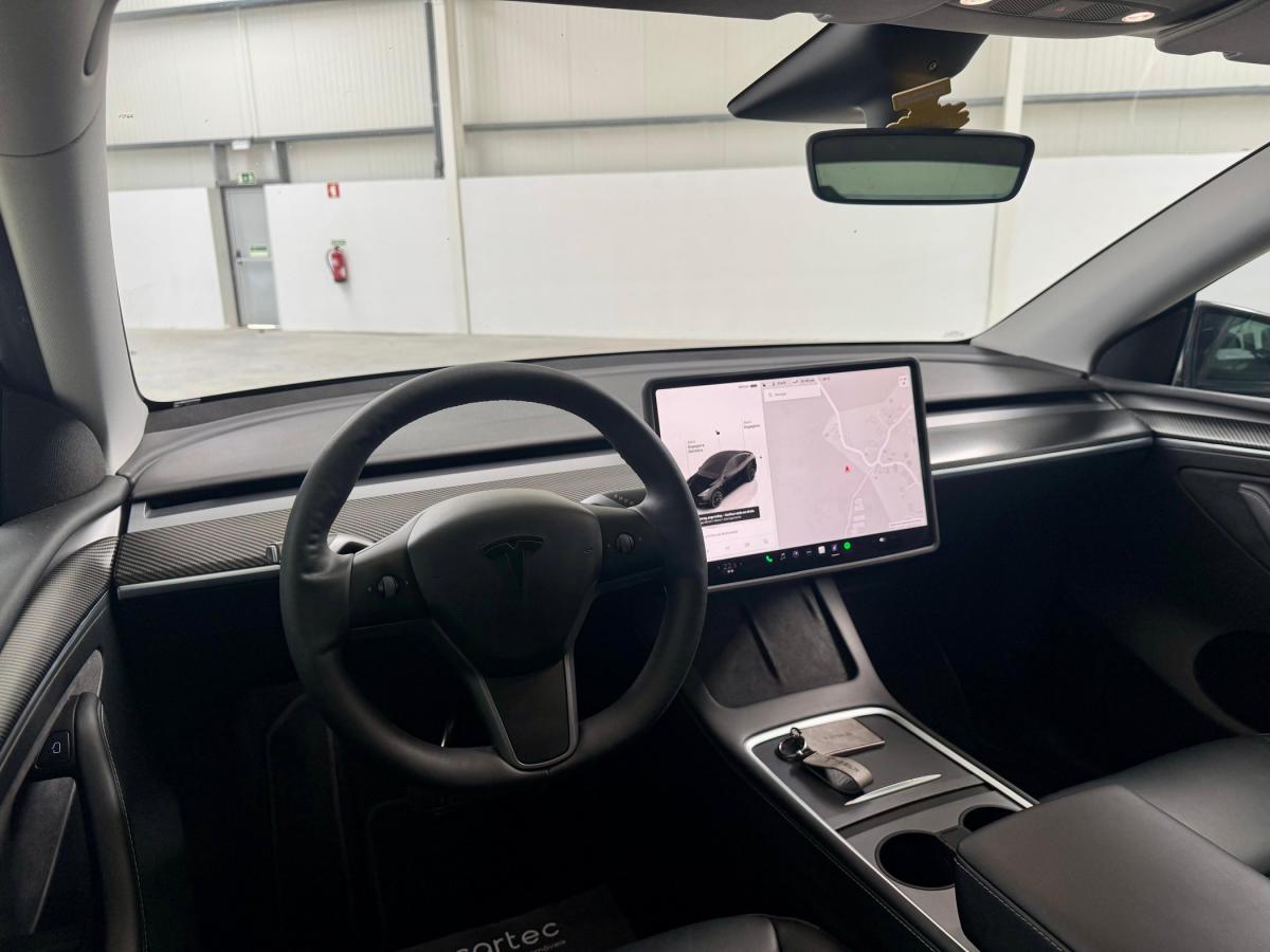 tesla-model-y-2023-eletrico-0cc