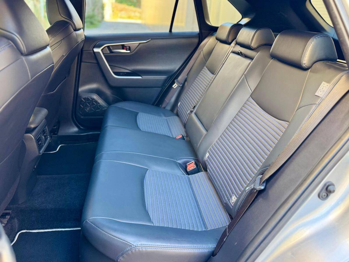toyota-rav4-2020-hibrido-a-gasolina-2487cc