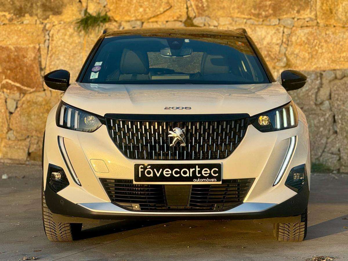 peugeot-2008-2020-gasolina-1199cc