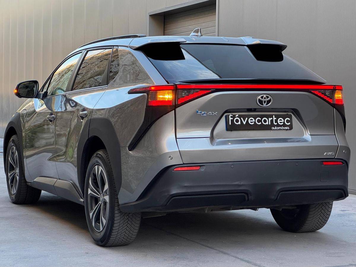 toyota-bz4x-2023-eletrico-0cc