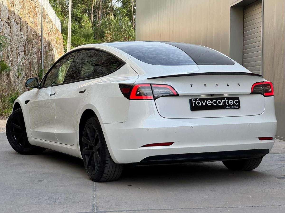 tesla-model-3-2021-eletrico-0cc