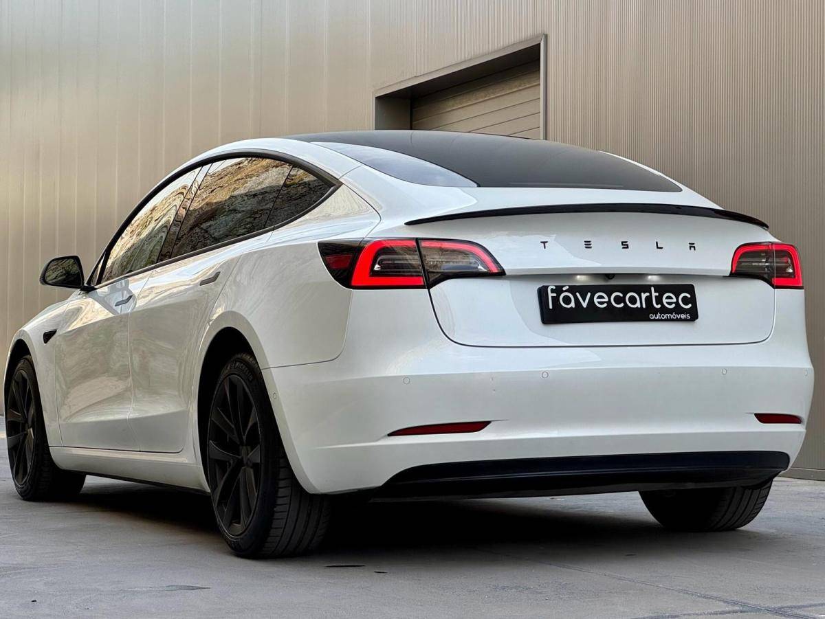 tesla-model-3-2021-eletrico-0cc