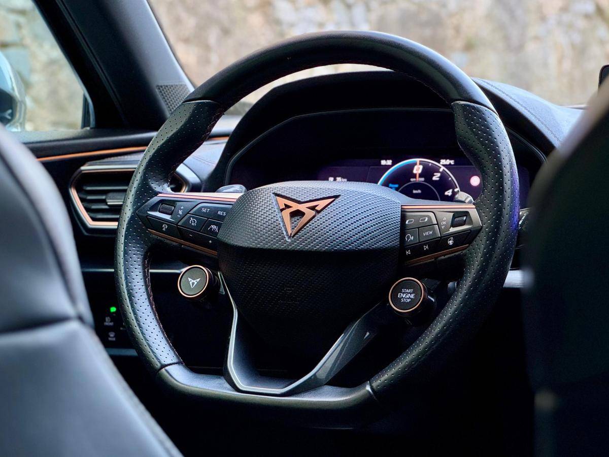 cupra-formentor-2021-hibrido-a-gasolina-1395cc