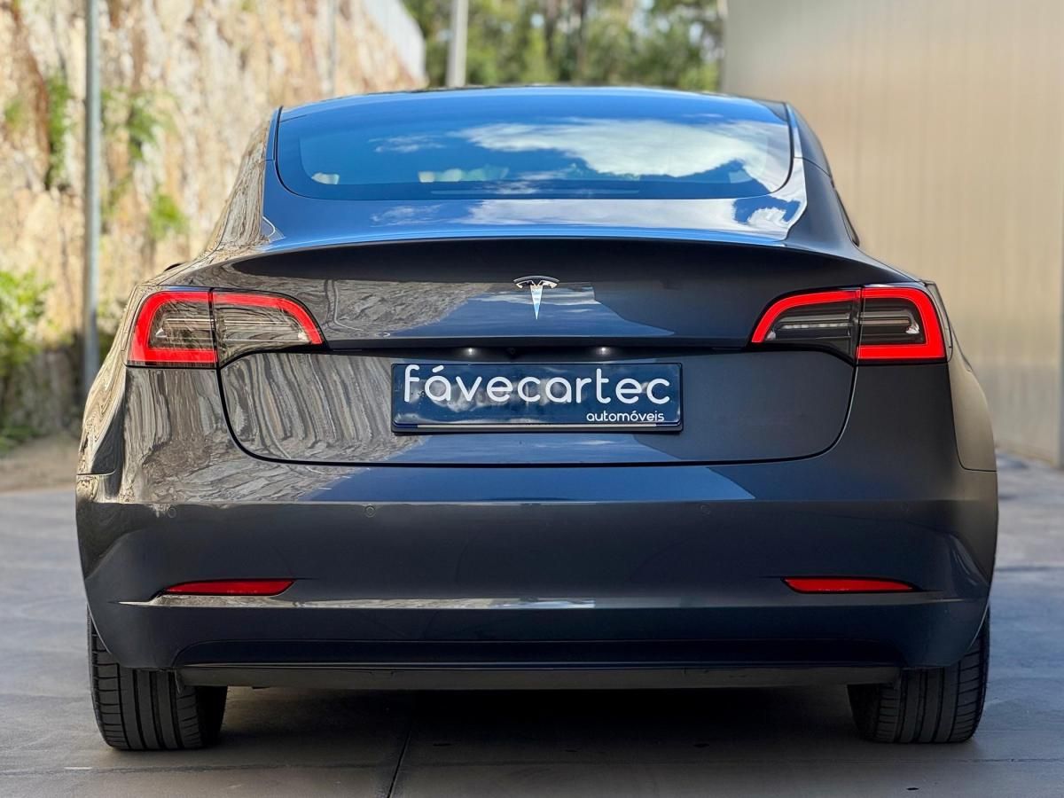 tesla-model-3-2022-eletrico-0cc