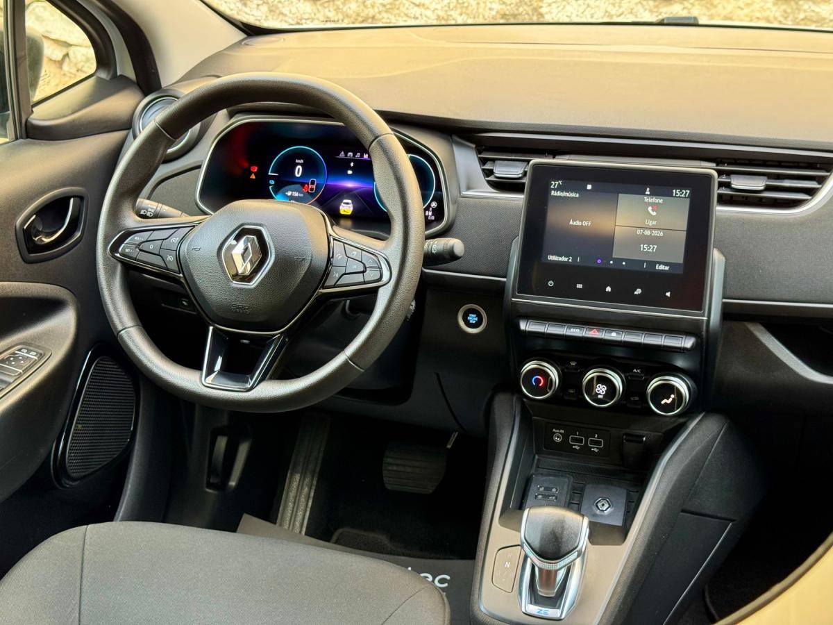 renault-zoe-2021-eletrico-0cc