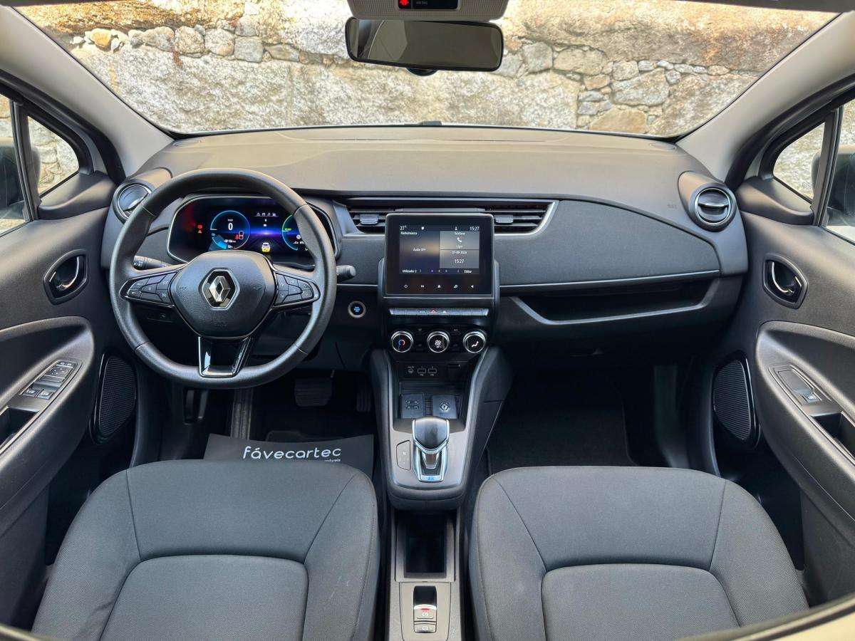 renault-zoe-2021-eletrico-0cc