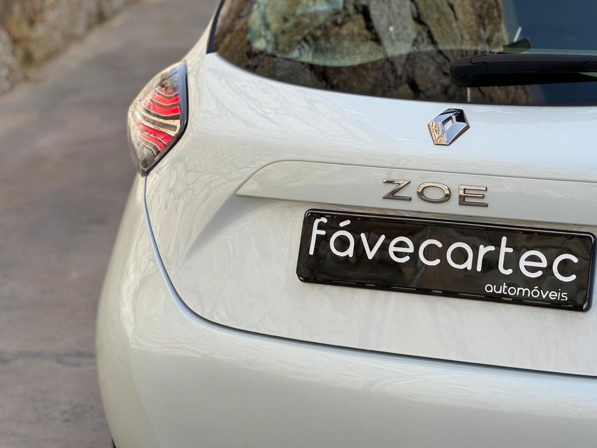 renault-zoe-2021-eletrico-0cc