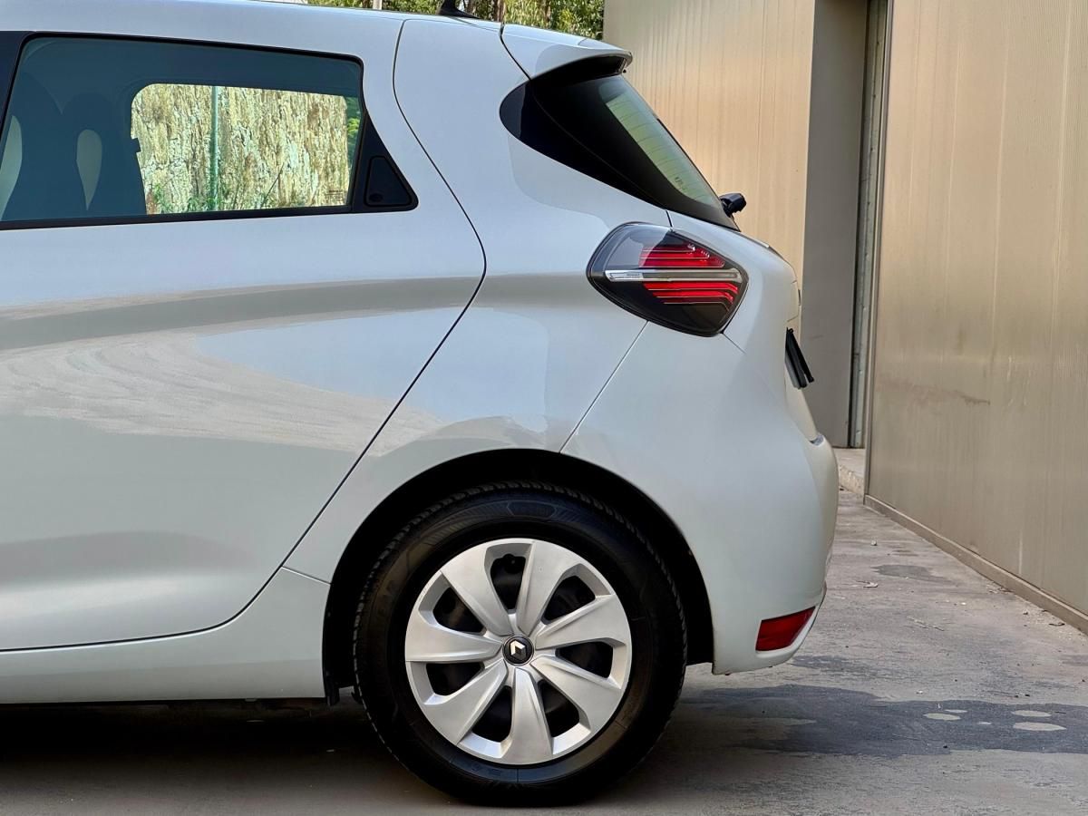 renault-zoe-2021-eletrico-0cc