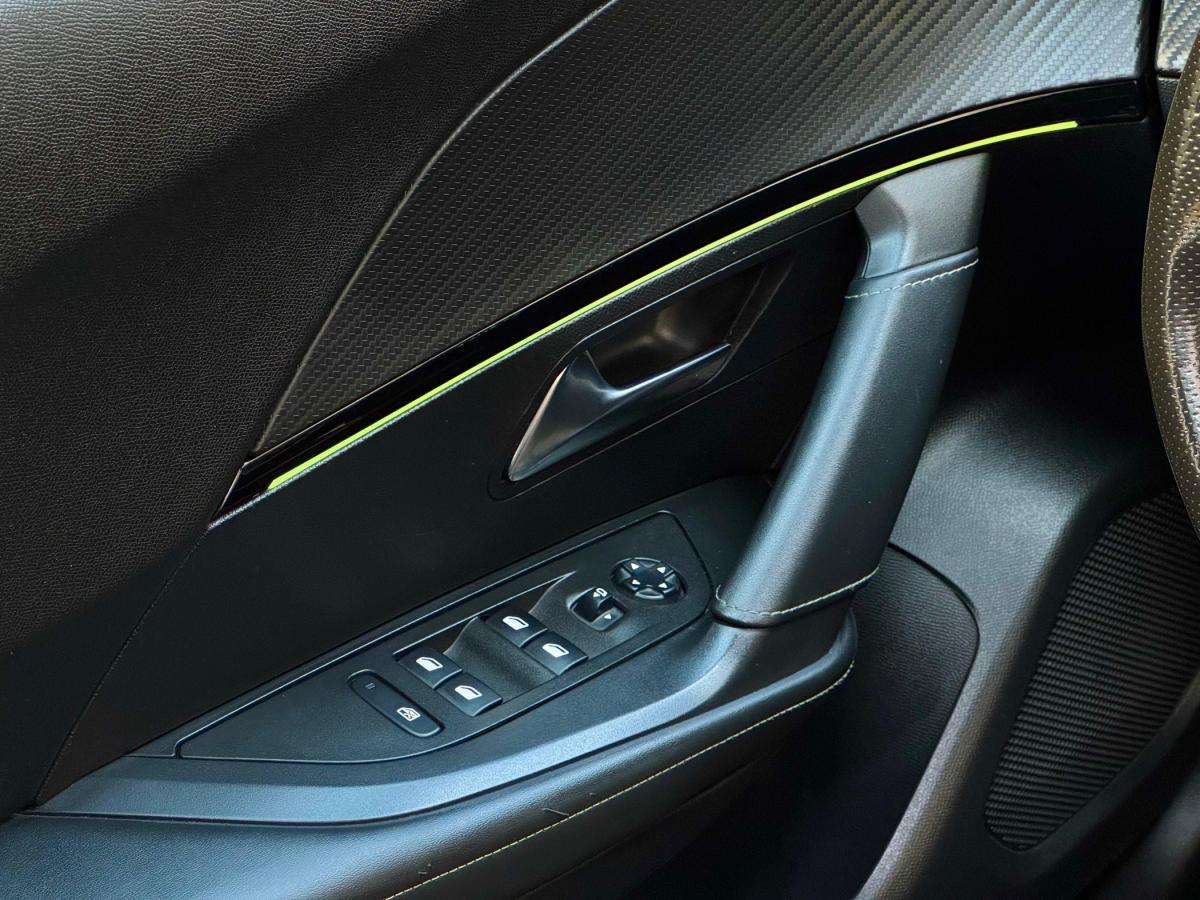 peugeot-2008-2020-gasolina-1199cc