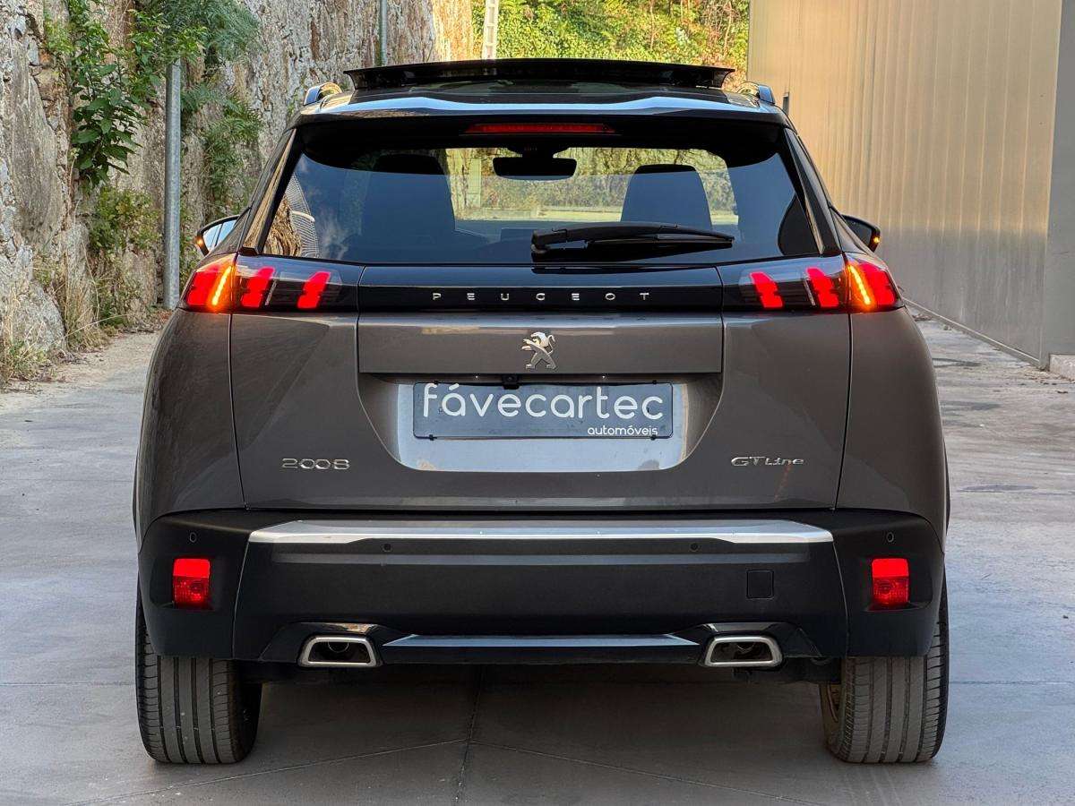 peugeot-2008-2020-gasolina-1199cc