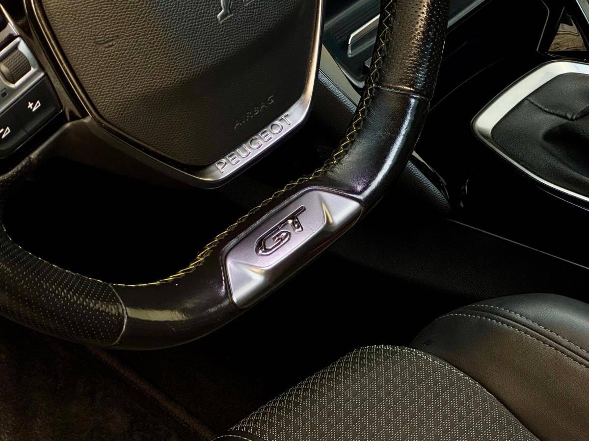 peugeot-2008-2020-gasolina-1199cc