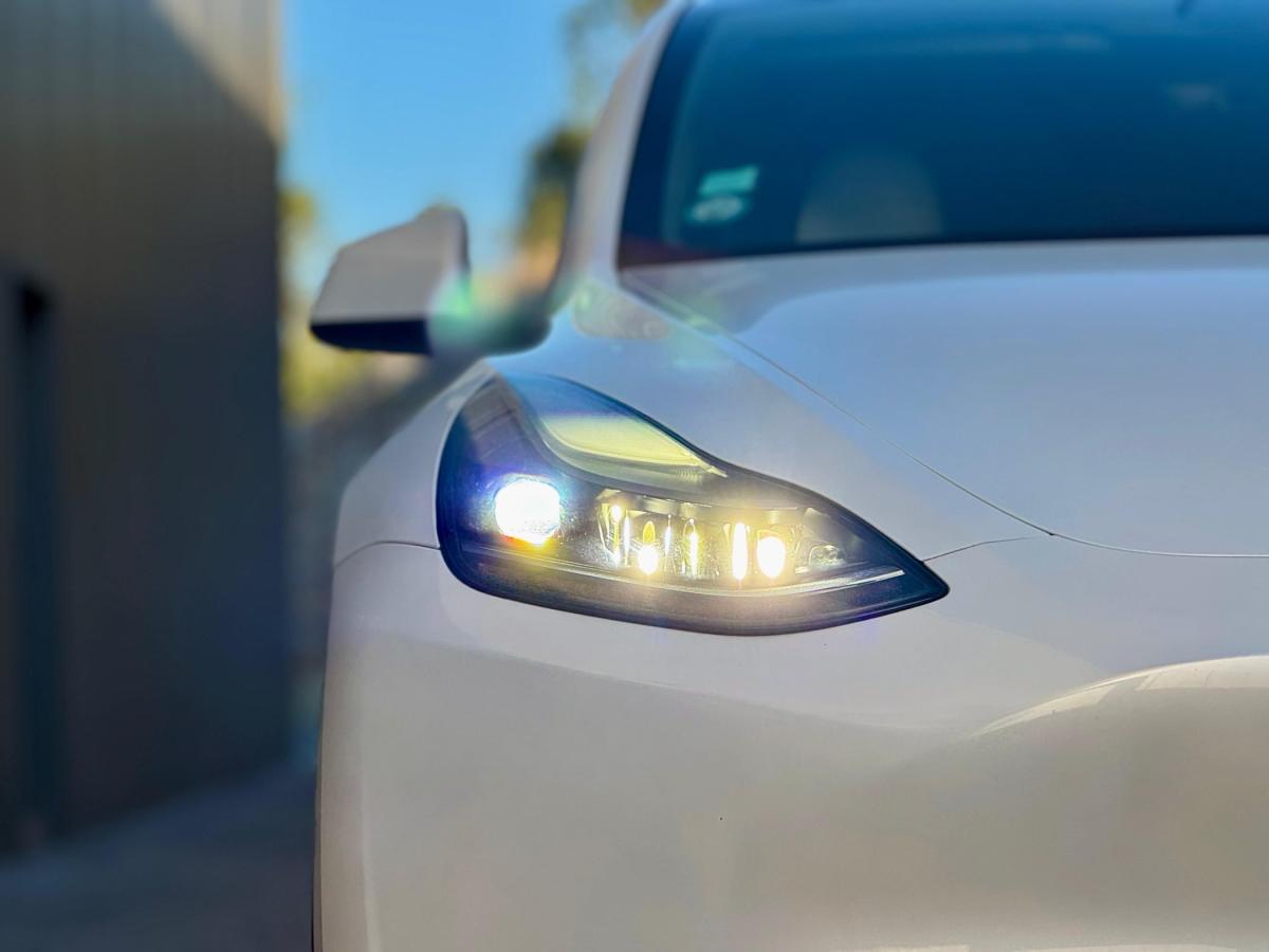 tesla-model-y-2022-eletrico-0cc