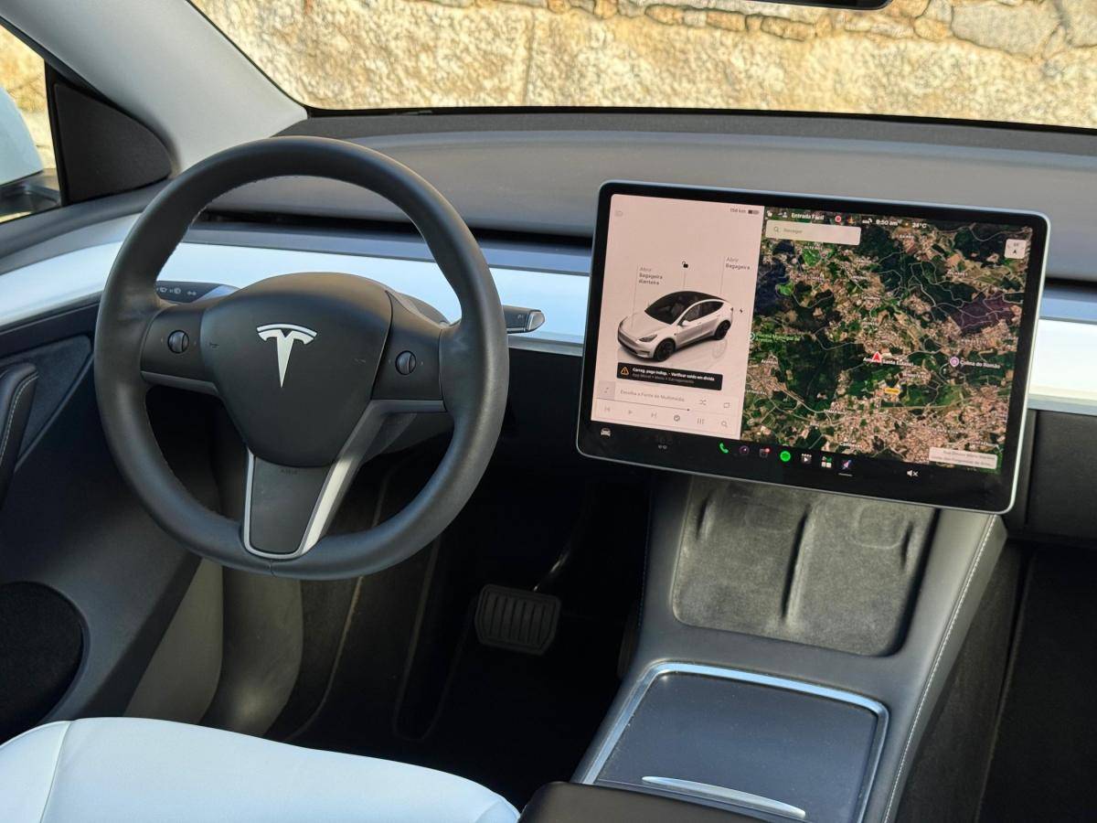 tesla-model-y-2022-eletrico-0cc