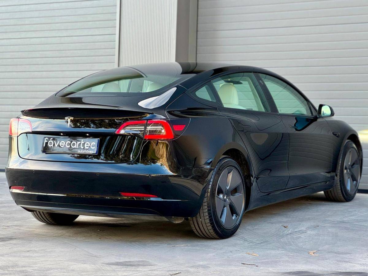 tesla-model-3-2021-eletrico-0cc