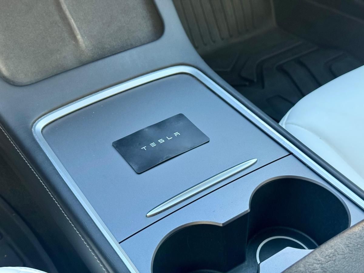 tesla-model-3-2021-eletrico-0cc