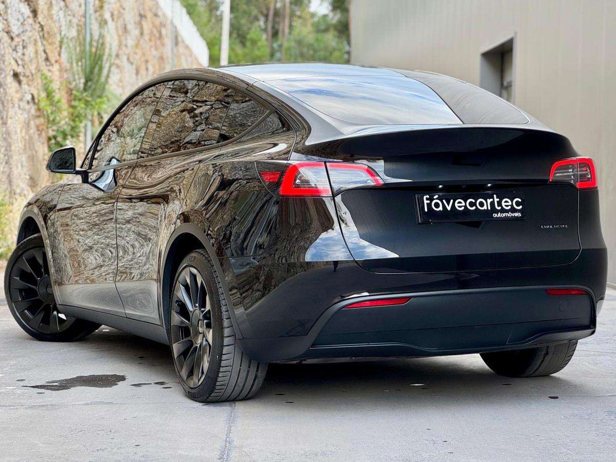 tesla-model-y-2023-eletrico-0cc
