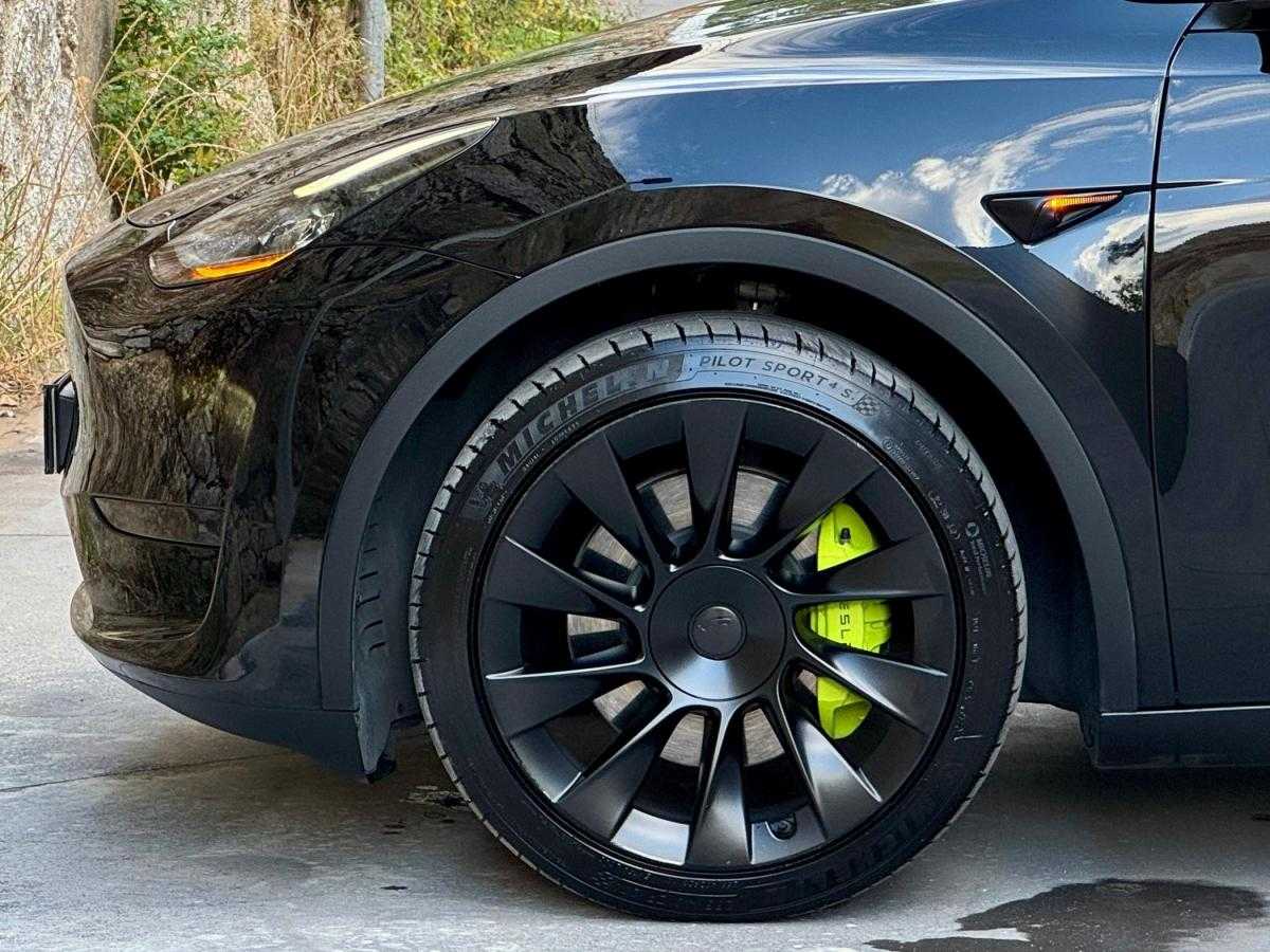 tesla-model-y-2023-eletrico-0cc