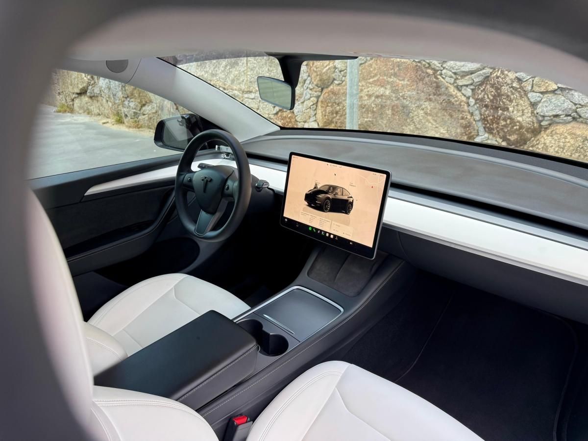 tesla-model-y-2023-eletrico-0cc