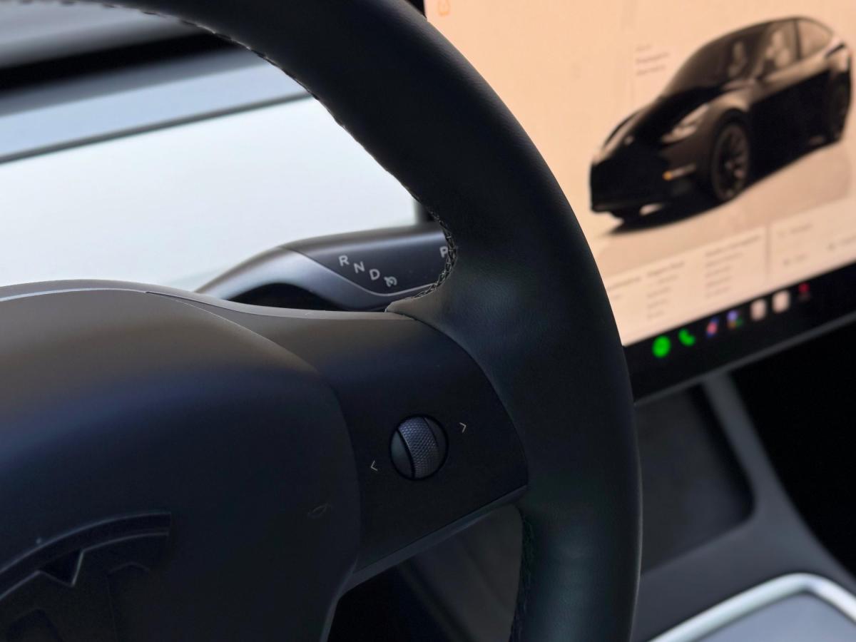tesla-model-y-2023-eletrico-0cc