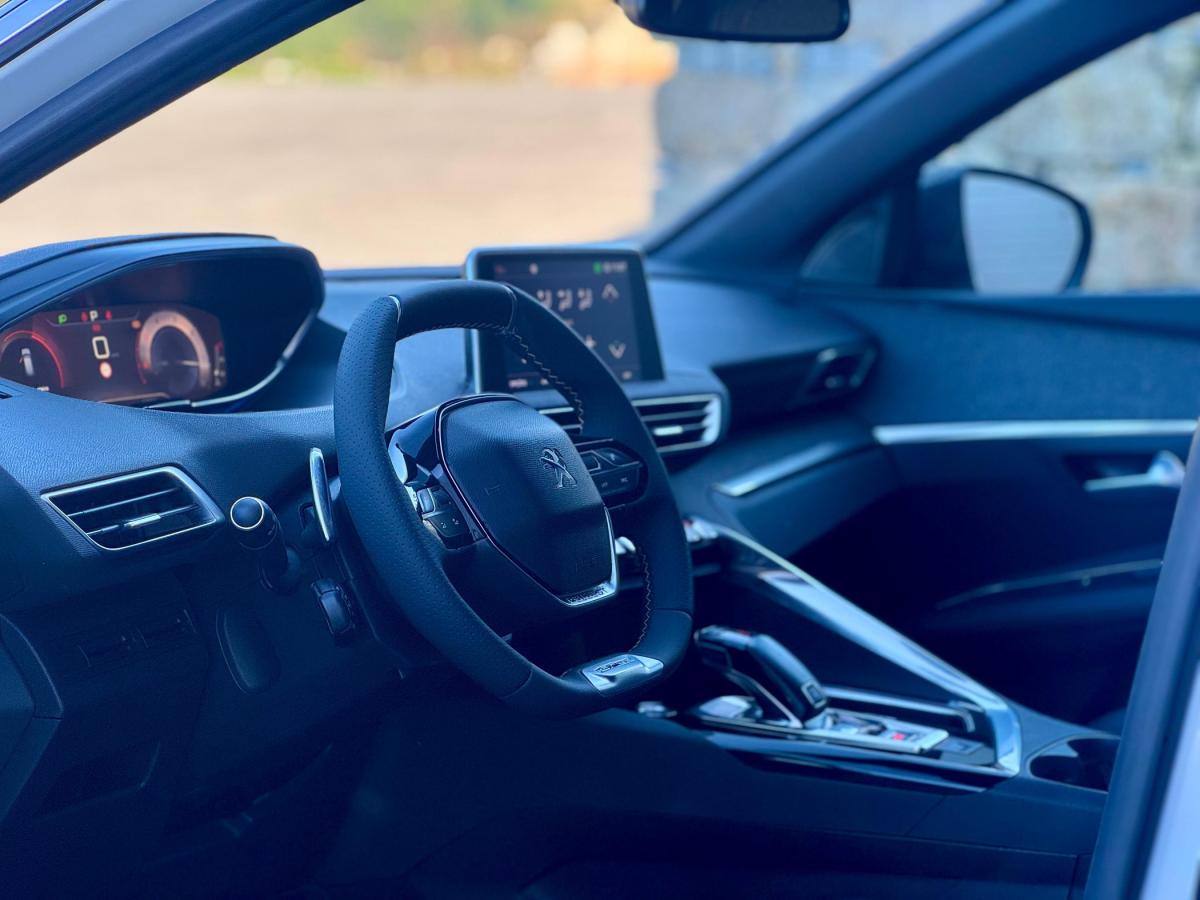 peugeot-3008-2018-diesel-1499cc