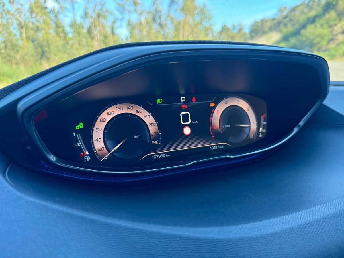 peugeot-3008-2018-diesel-1499cc