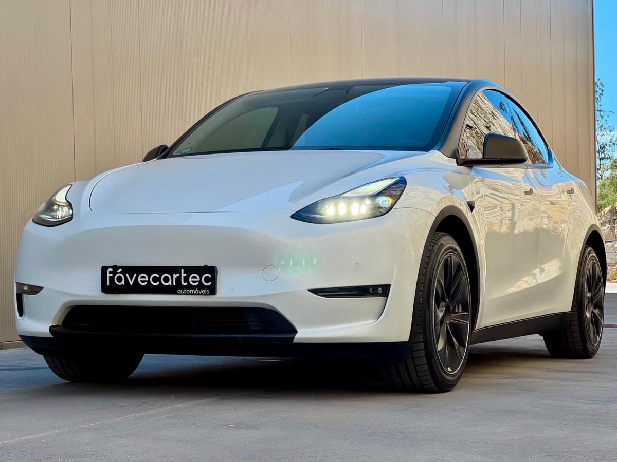 tesla-model-y-2021-eletrico-500cc