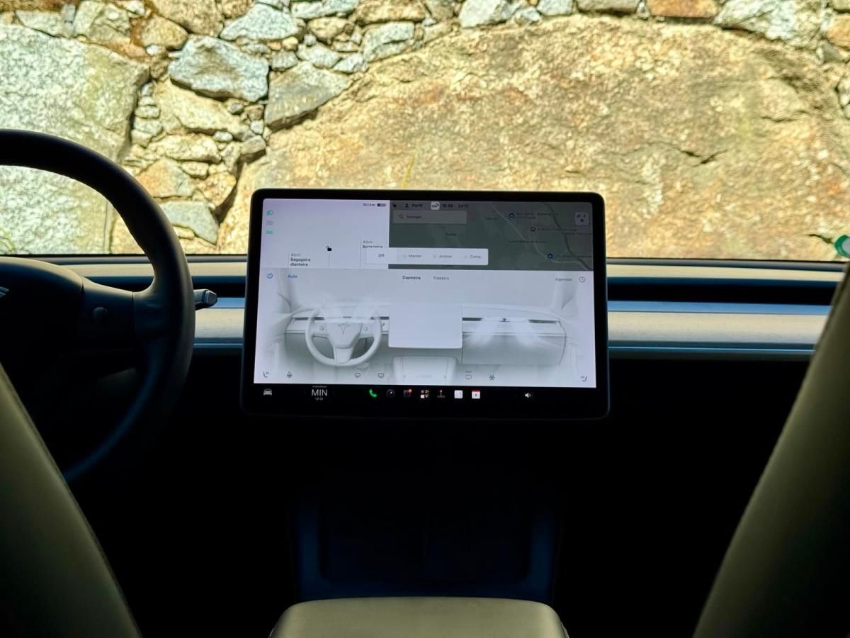 tesla-model-y-2021-eletrico-500cc