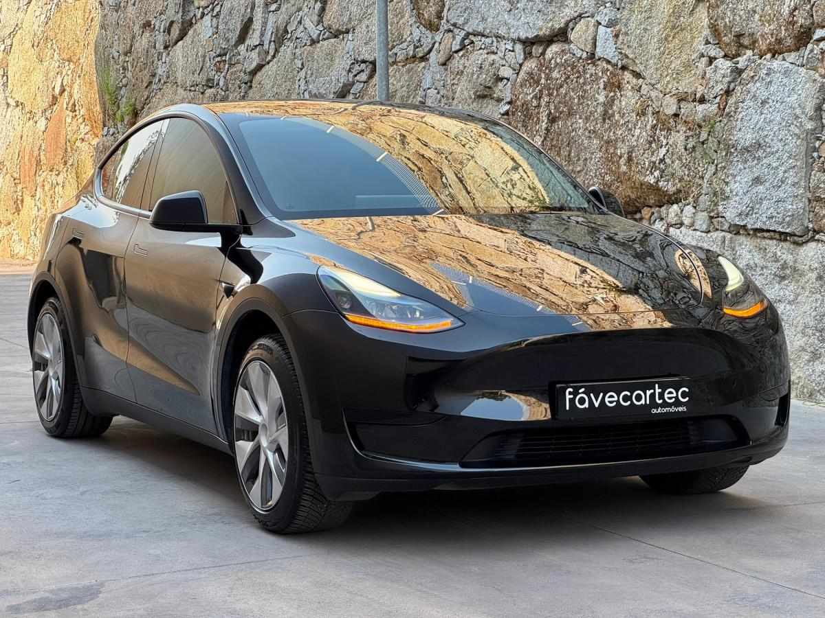 tesla-model-y-2023-eletrico-0cc