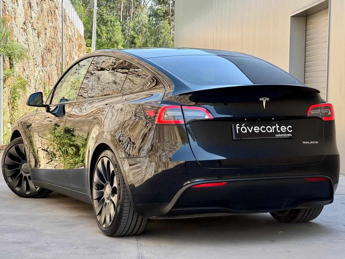 tesla-model-y-2022-eletrico-500cc