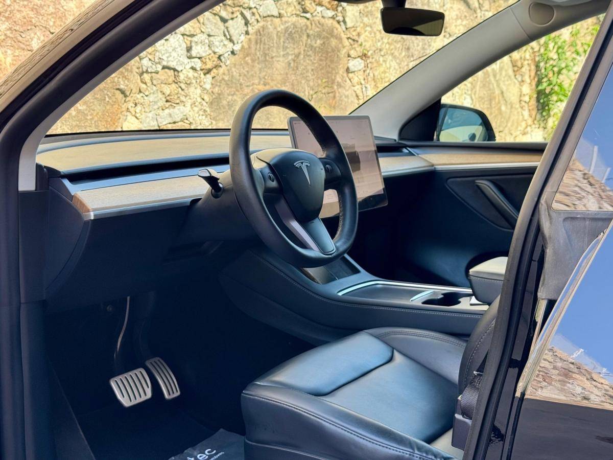 tesla-model-y-2022-eletrico-500cc