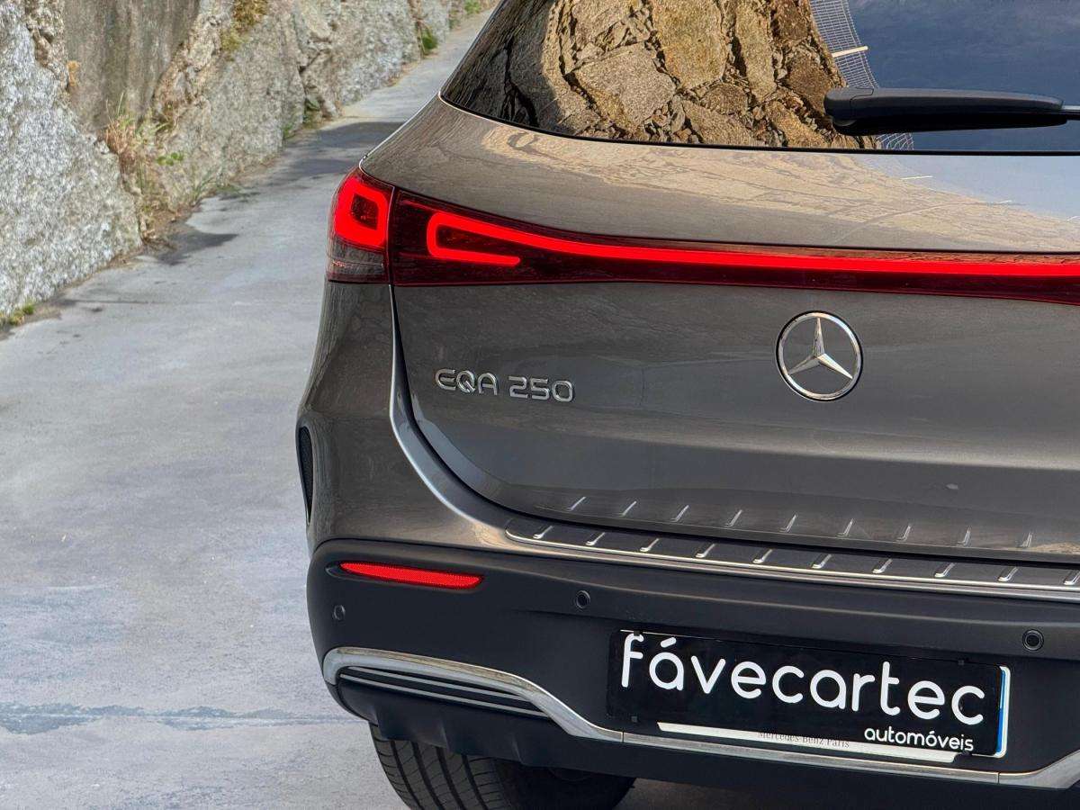 mercedes-benz-eqa-2021-eletrico-500cc