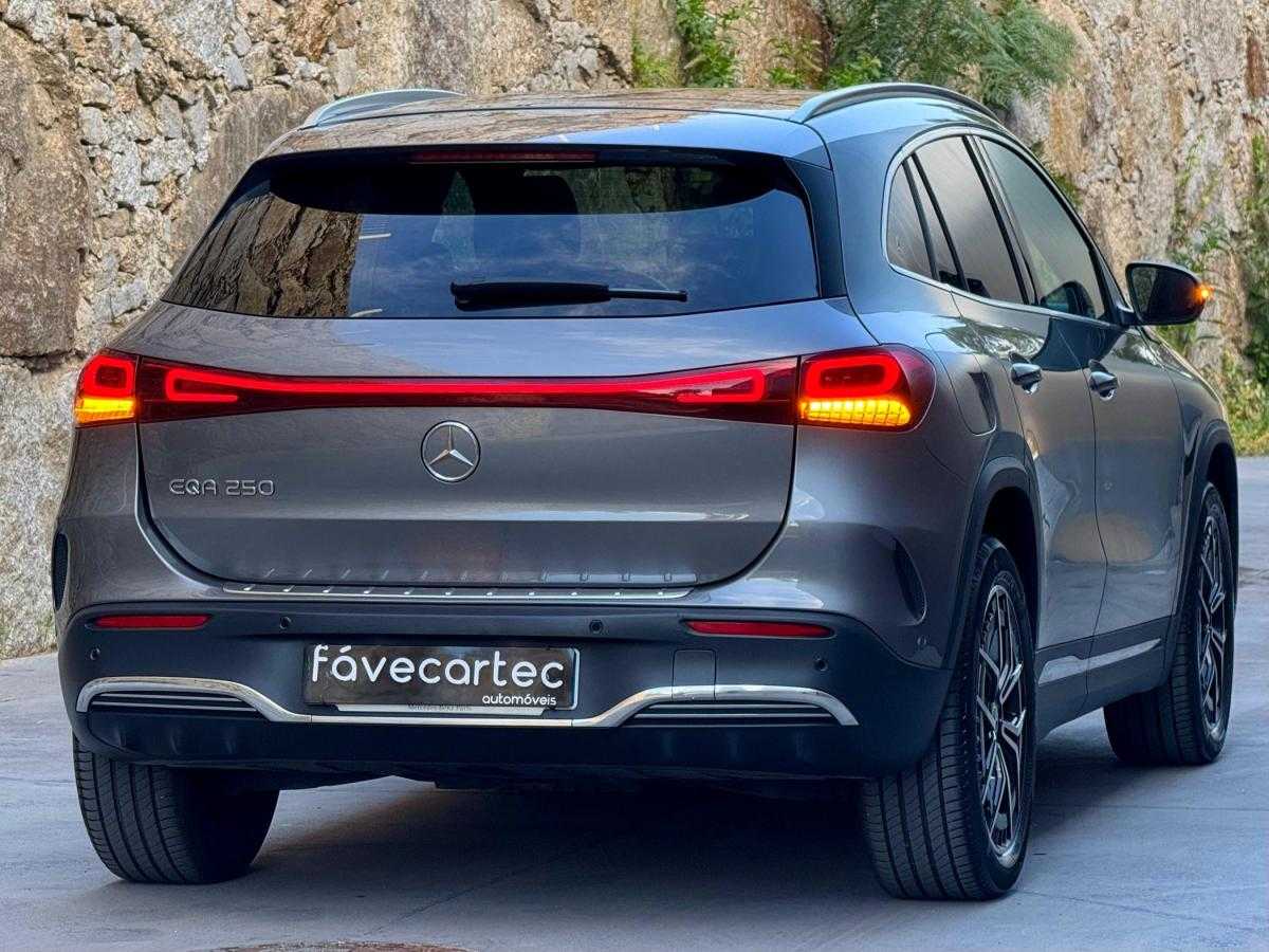 mercedes-benz-eqa-2021-eletrico-500cc