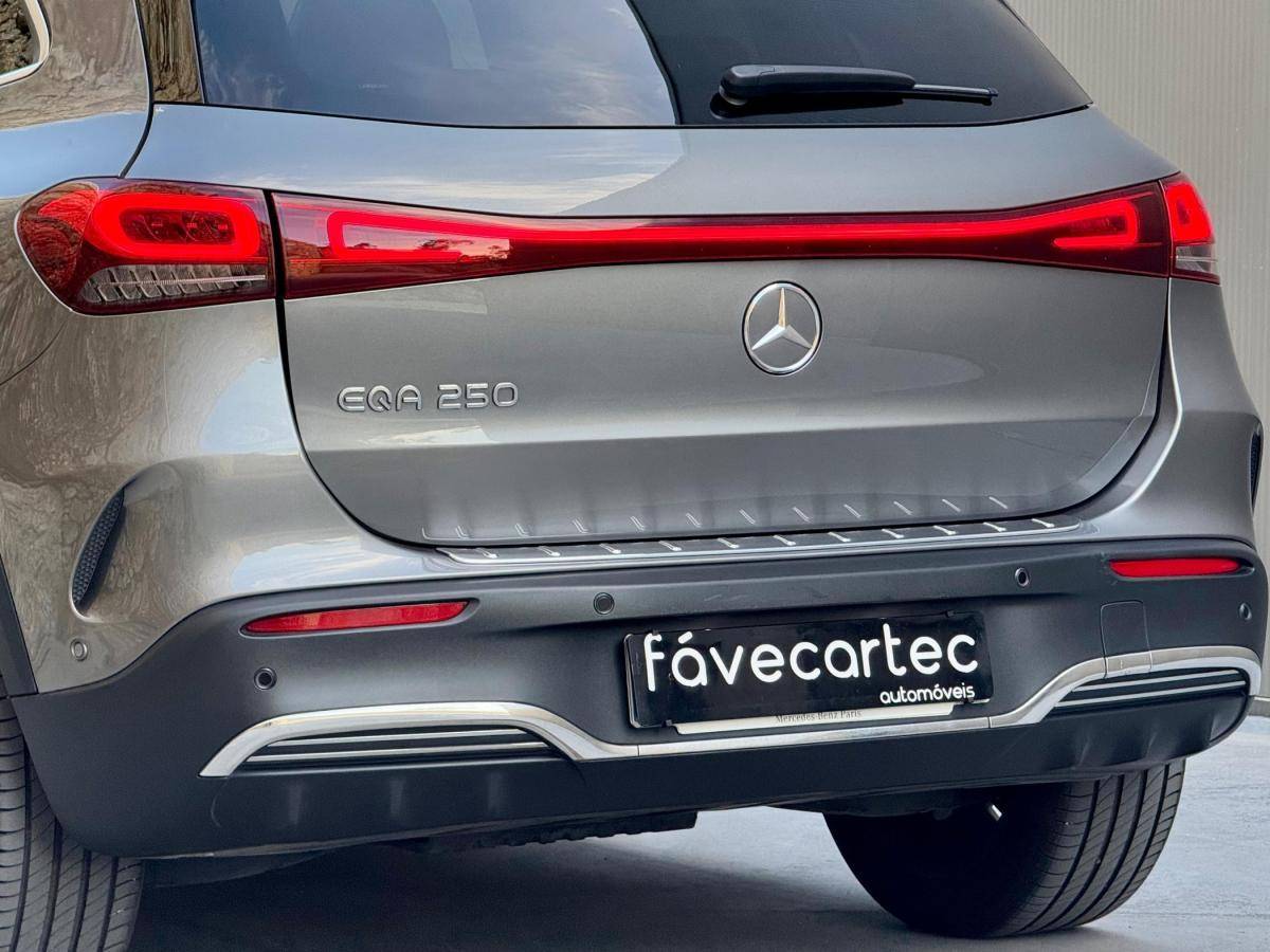 mercedes-benz-eqa-2021-eletrico-500cc