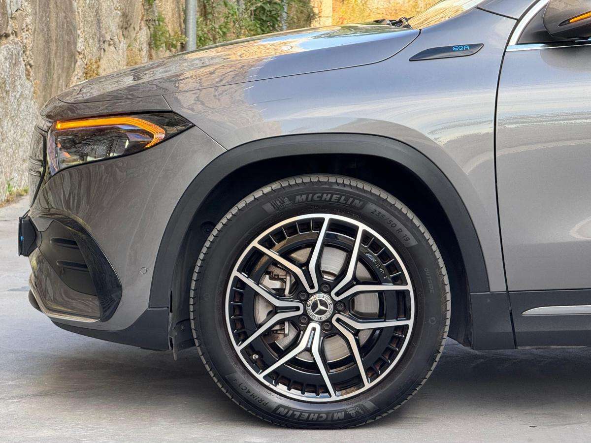 mercedes-benz-eqa-2021-eletrico-500cc