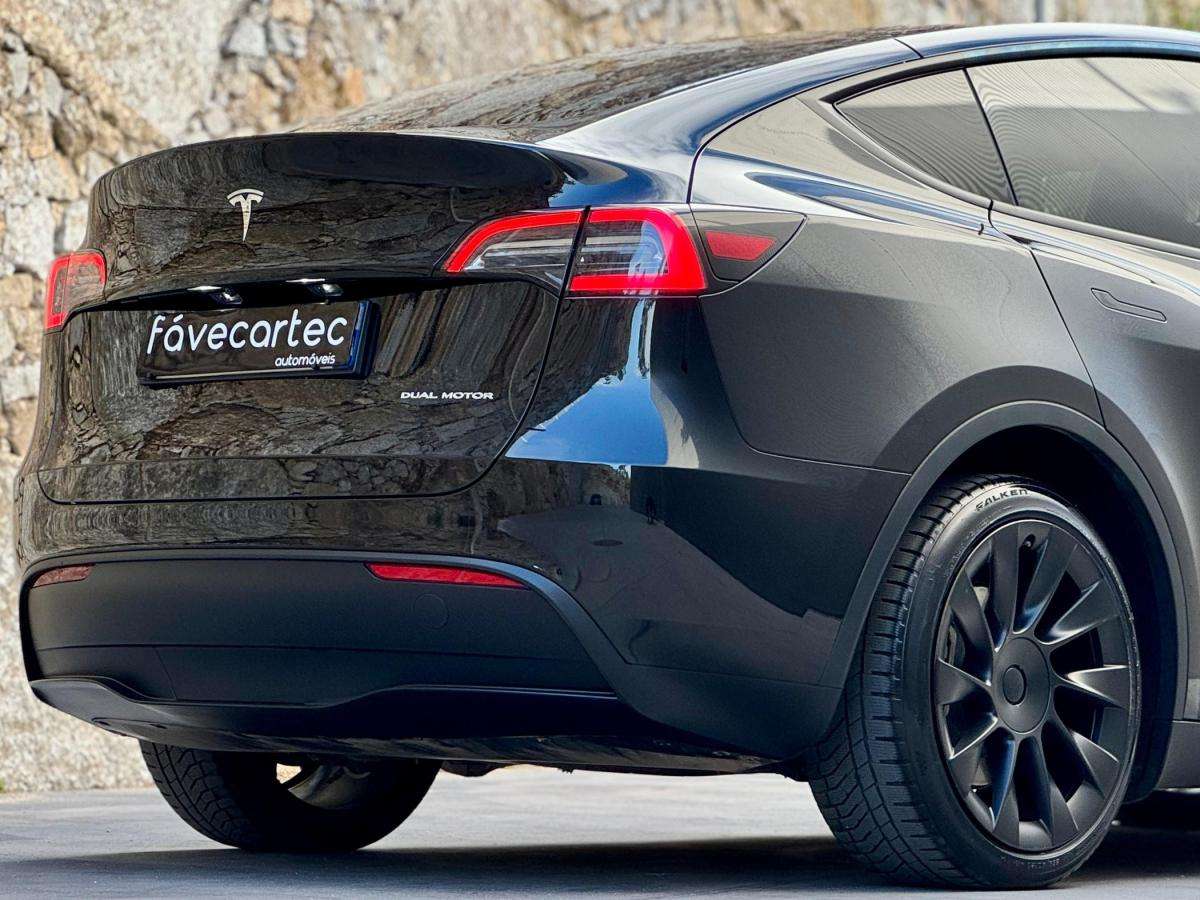 tesla-model-y-2023-eletrico-0cc