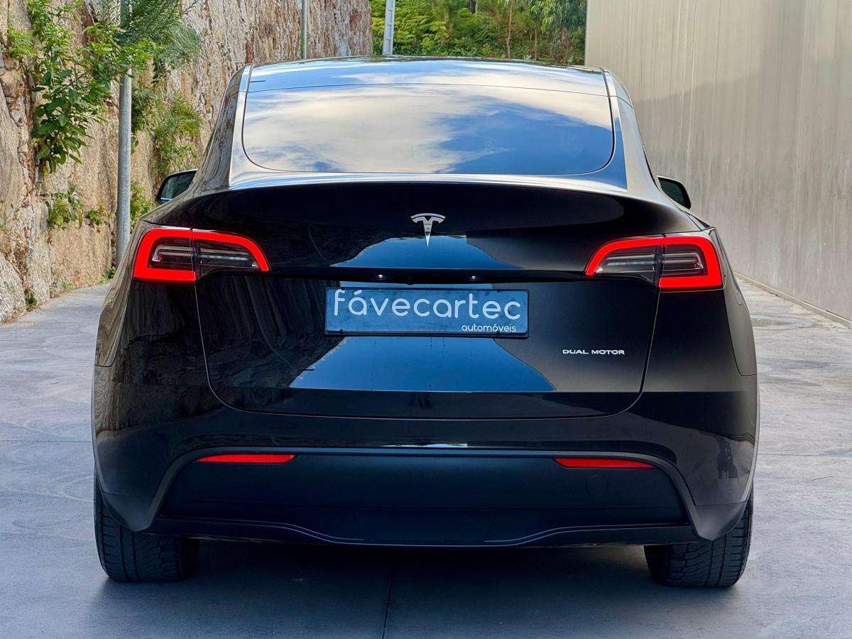 tesla-model-y-2023-eletrico-0cc