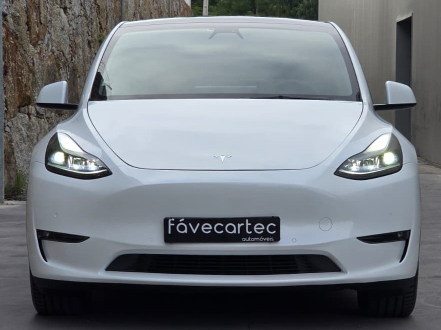 tesla-model-y-2022-eletrico-500cc