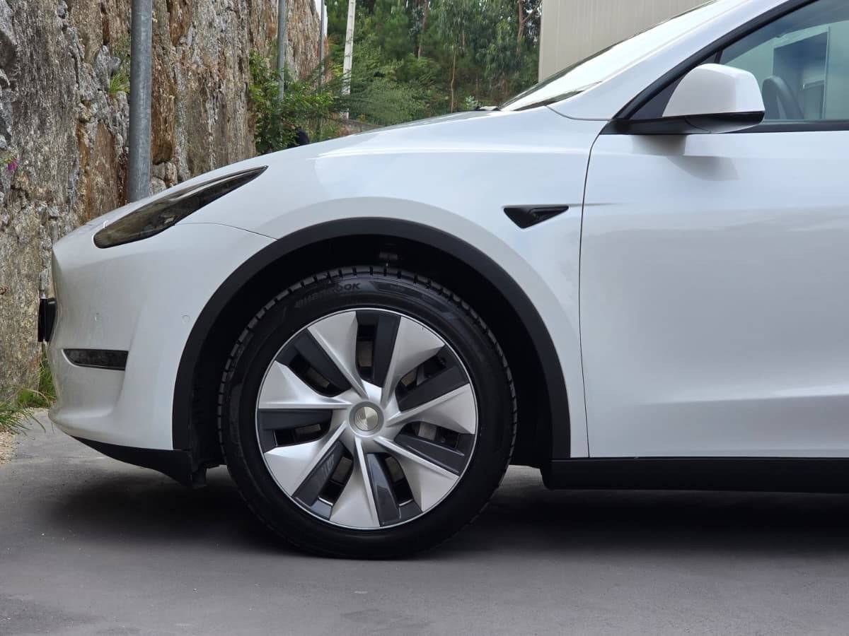 tesla-model-y-2022-eletrico-500cc