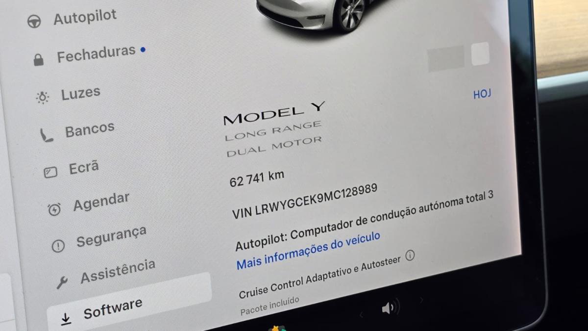 tesla-model-y-2022-eletrico-500cc