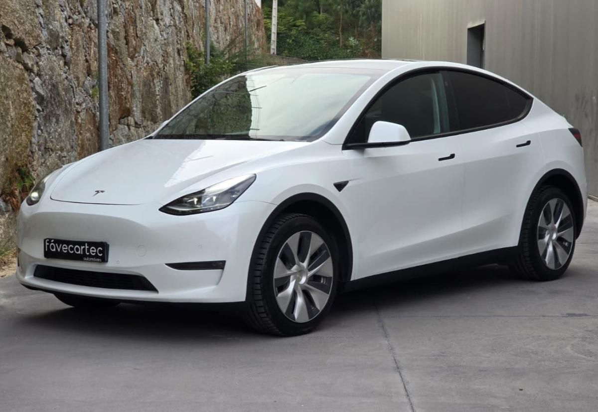 tesla-model-y-2022-eletrico-500cc